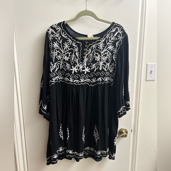 Riviera Sun XL Dress   Tunic black & White Embroidery boho wonens J03 - Picture 1 of 6